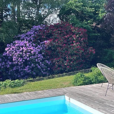 Les Glycines Bed and breakfast Croix