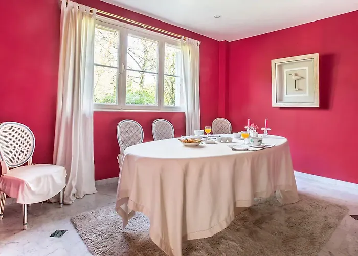 Couette-café Les Glycines