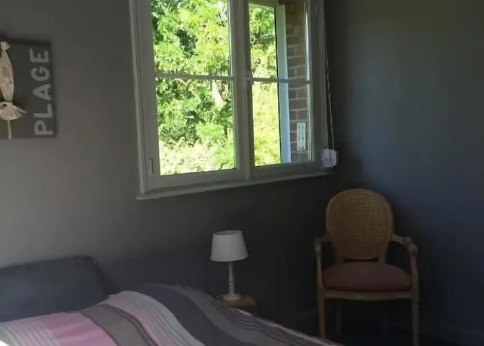 Couette-café Les Glycines Croix